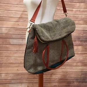 Mercado Global weekender bag